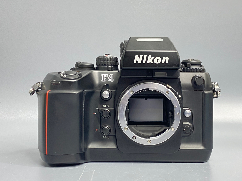 Nikon F4