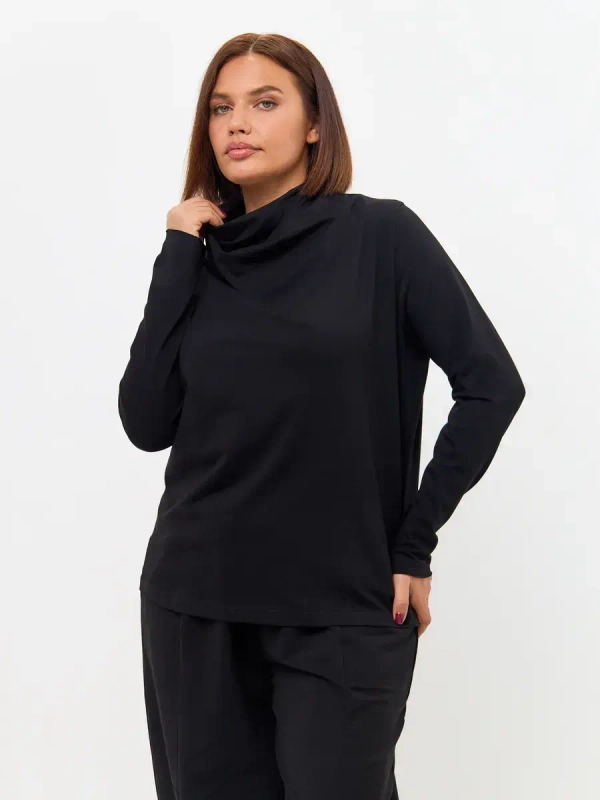 Лонгслив с цельнокроеным воротником черный