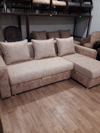 Угловой диван