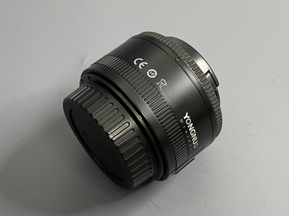 YongNuo AF 50mm 1.8 Canon EF