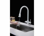 Смеситель для кухни Paulmark Lange La214212-WH белый матовый