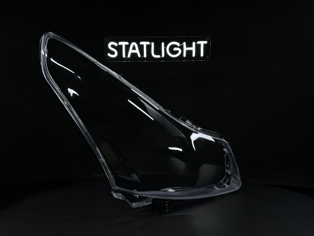 Правое стекло фары Infiniti G37 4 2006-2010