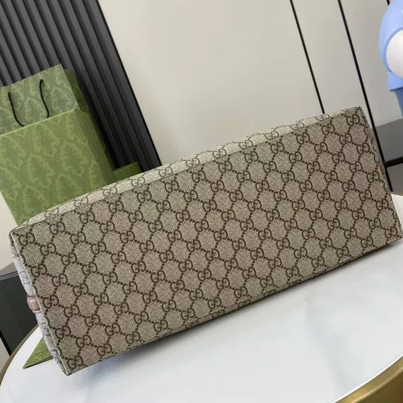 Сумка-тоут Gucci GG Emblem