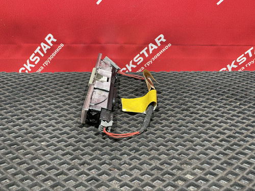 Плафон салонный