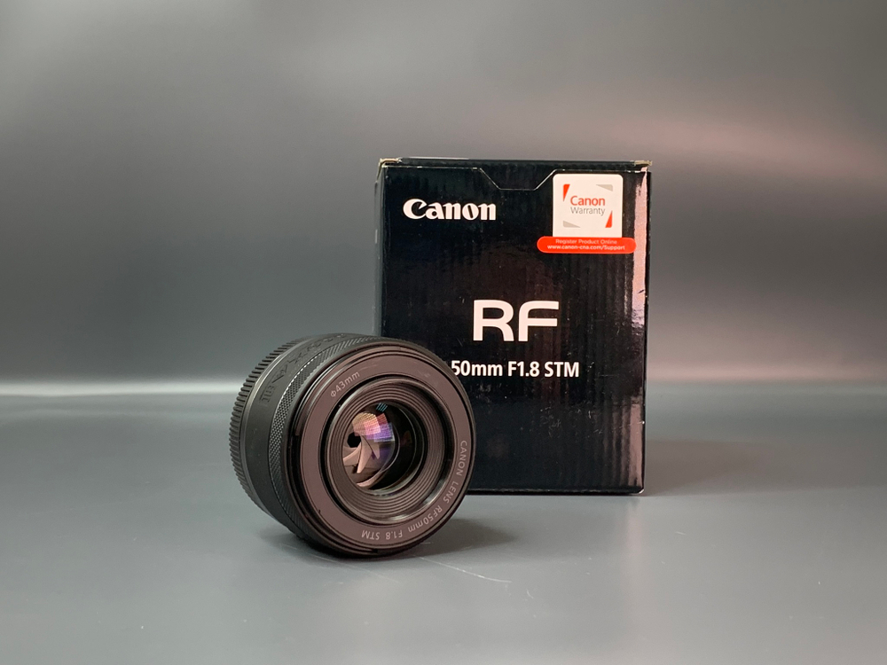 Canon RF 50mm 1.8 STM
