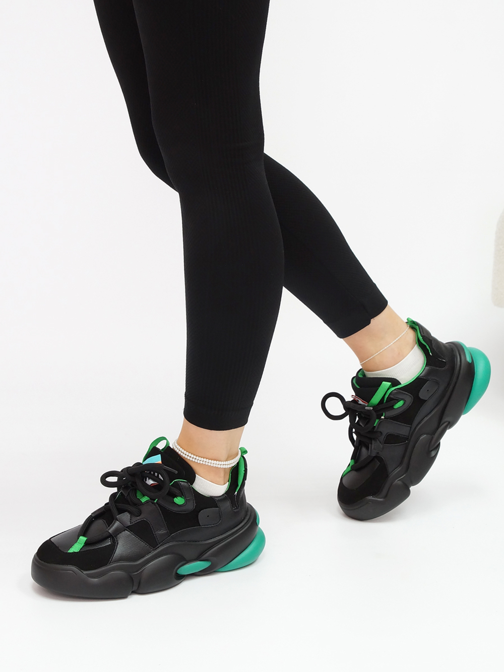 Кроссовки женские демимезонные