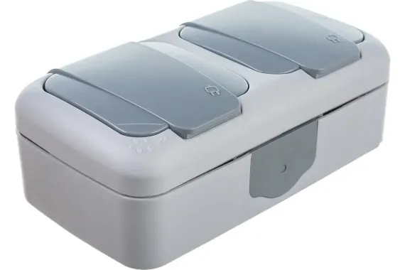 Розетка VIKO Palmiye с заземлением с крышкой двойная накладная IP54 серая 04437