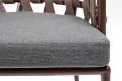 "Диего" стул плетеный из роупа, каркас из стали коричневый (RAL8016) муар, роуп коричневый круглый, ткань темно-серая 027