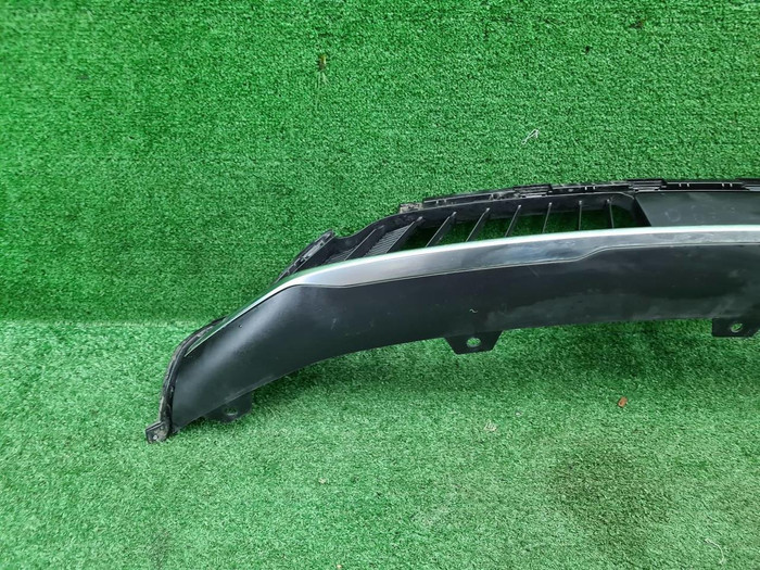 Решетка переднего бампера Changan Uni-K (20-нв)