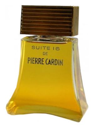 Pierre Cardin Suite 16