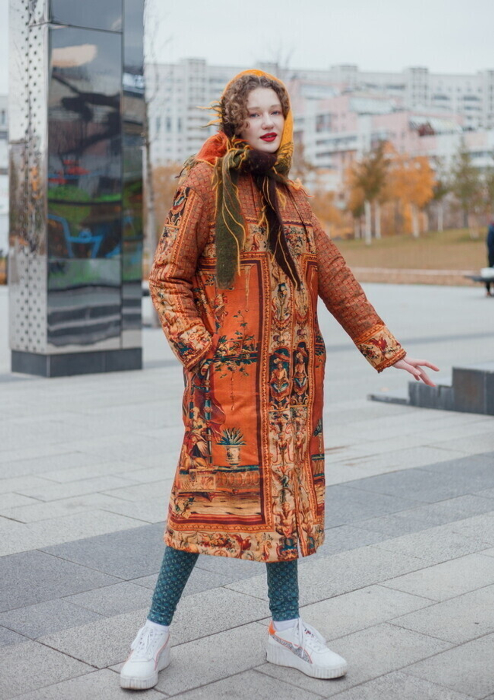 Пальто "Гротеск", по мотивам фламандской шпалеры 17 в. Серия «Гротеск»