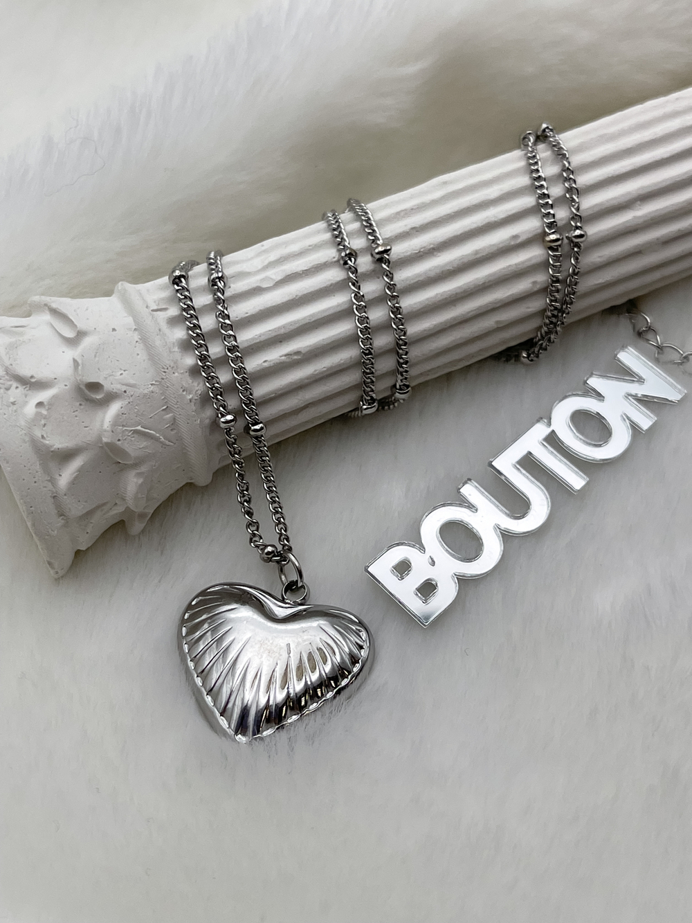 Колье серебристое с подвеской "Сердце"