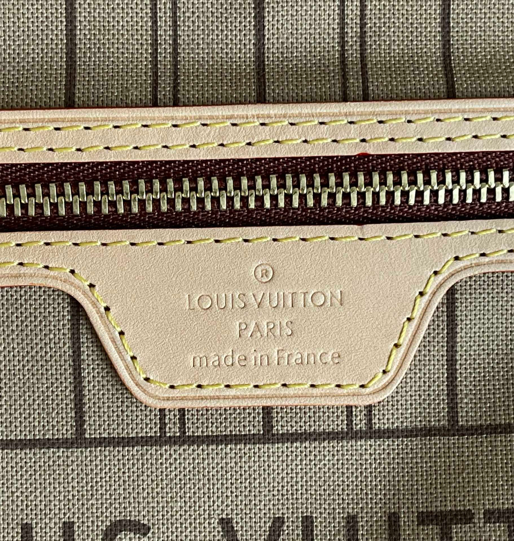 Louis Vuitton Neverfull PM