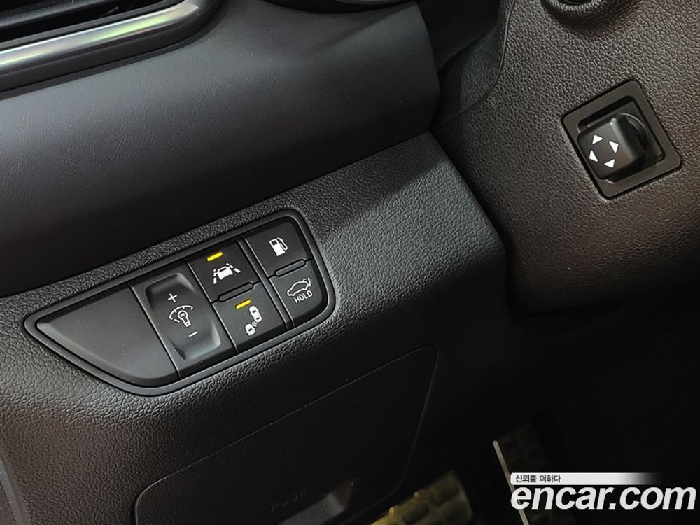 Genesis G70 2.0T AWD (12.2019)