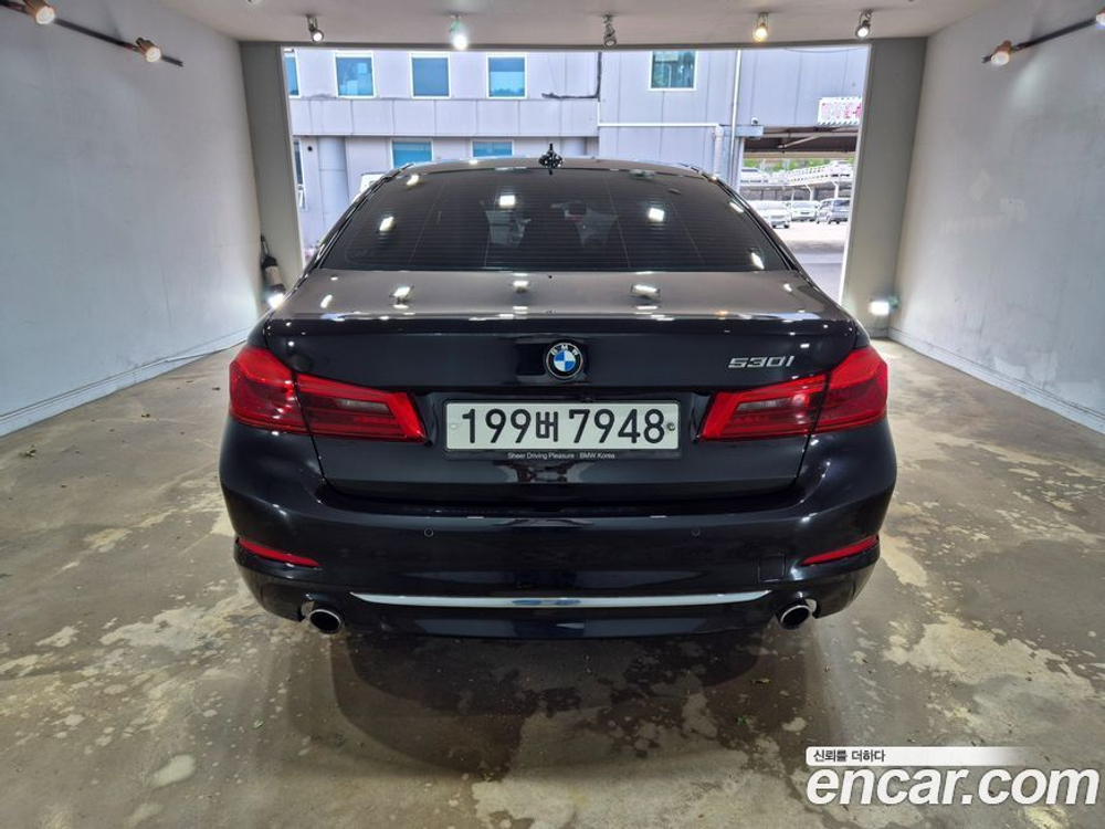 BMW 5 Series (G30) 530i Luxury Plus (04.2020)