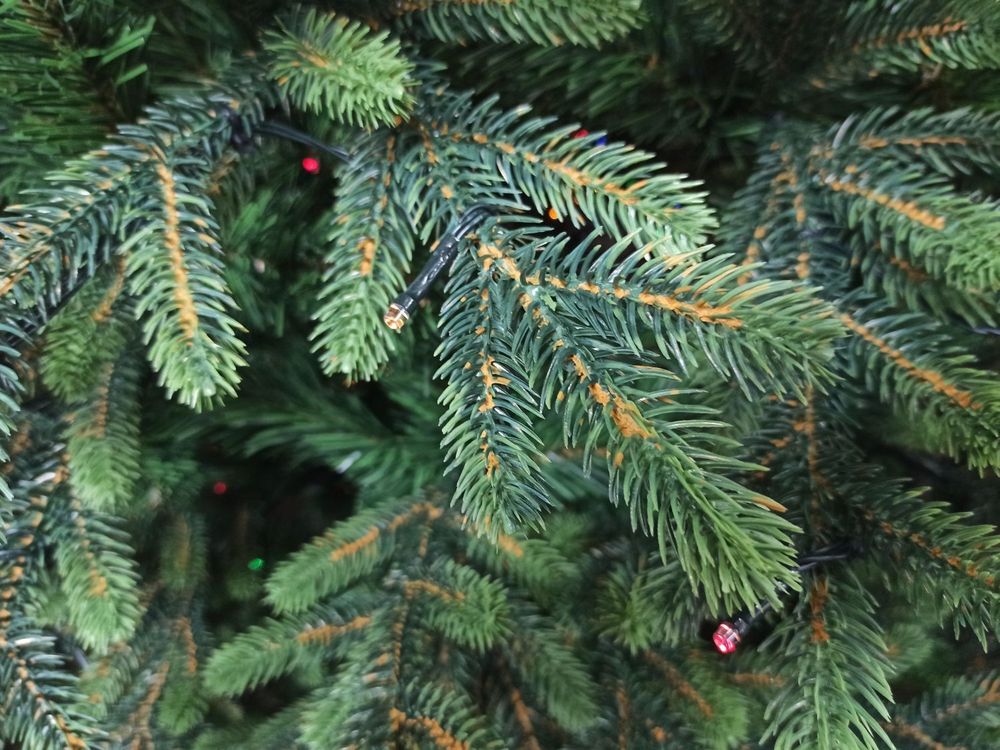 Елка с гирляндой 2в1 «Венецианская» (Литая+пвх) 180 см / 1,8 м