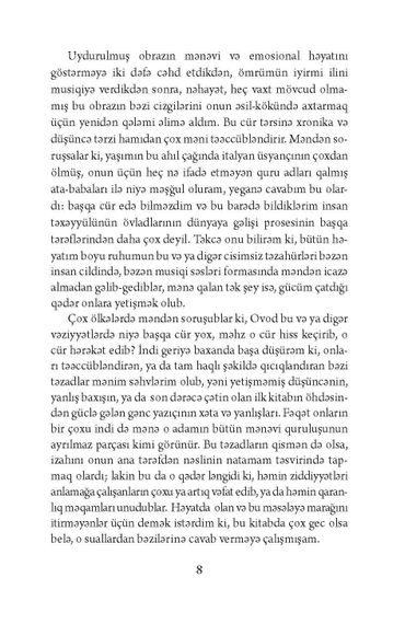 Ayaqqabılarını çıxar...
