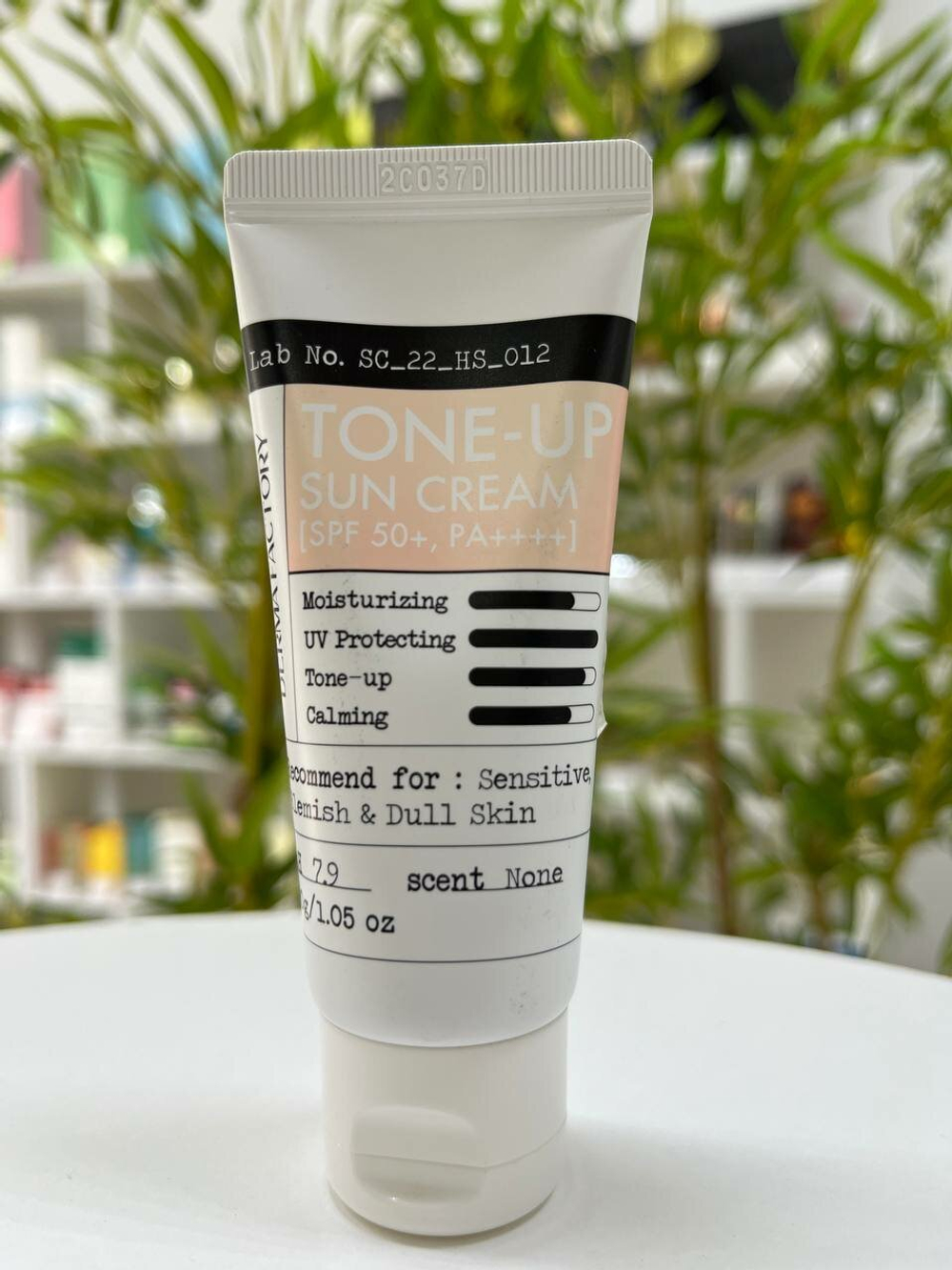 Derma Factory Крем тонизирующий солнцезащитный - Inorganic tone-up sun cream SPF 50+ PA++++, 30мл