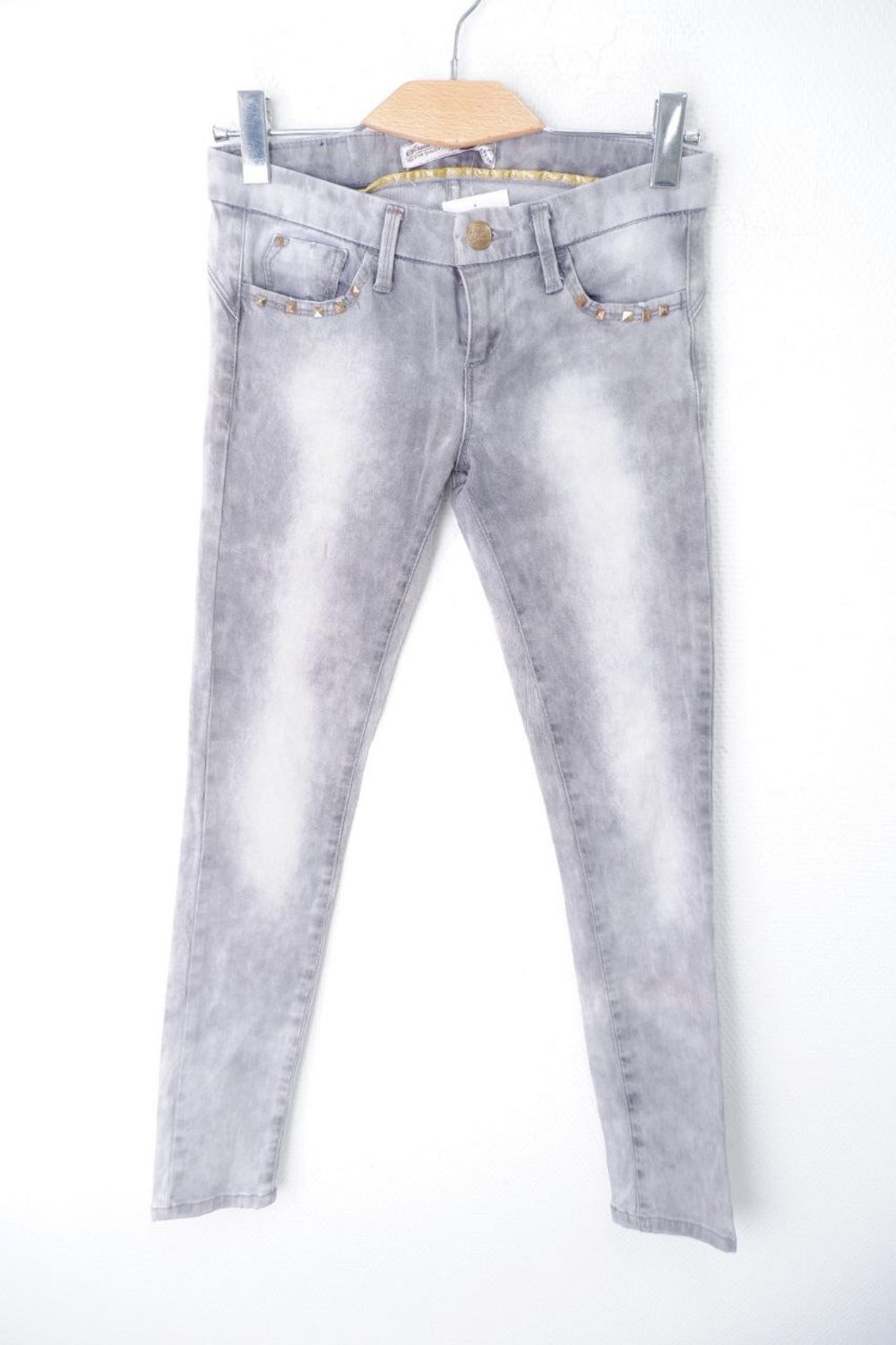 Джинсы Stradivarius базовые 44 размер