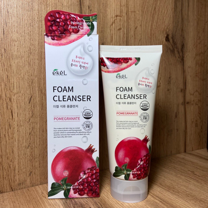 Пенка для умывания Ekel Foam Cleanser Pomegranate с экстрактом граната 180 мл