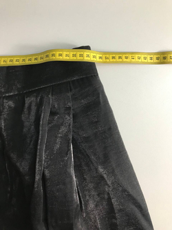 Шорты Одевайся Легко блестящие, маркировка S,визуально на 44 размер, новые