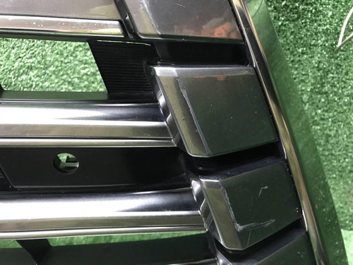 Решетка радиатора Lexus LX 3 (2015-2023)