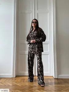 Костюм II-1825 Фабрика Моды