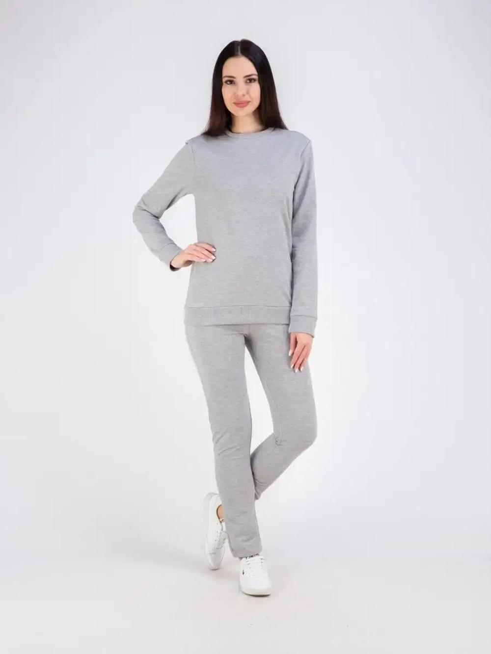 Свитшот без начеса и капюшона однотонный стильный, хлопок