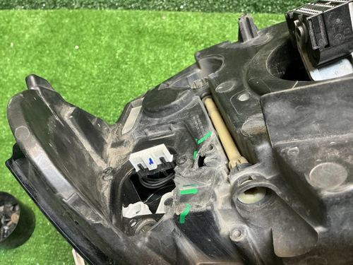 Фара правая BMW X1 F48 (2019-2022) LED