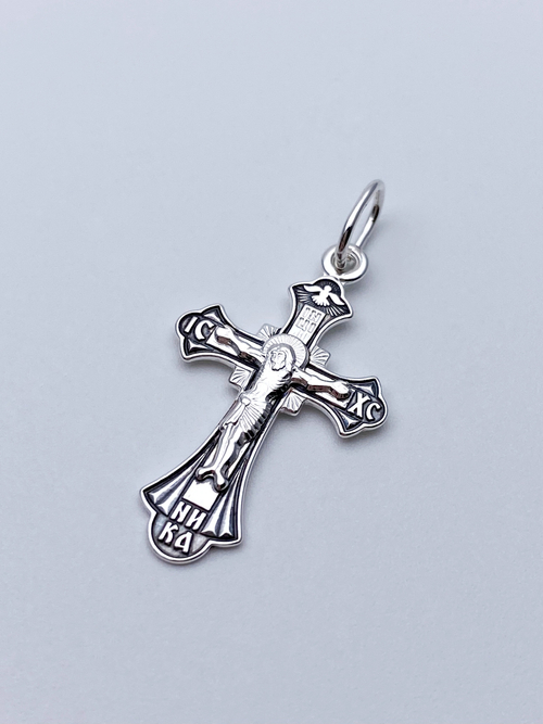 Крест из серебра/Частичное чернение/С подвижным ухом