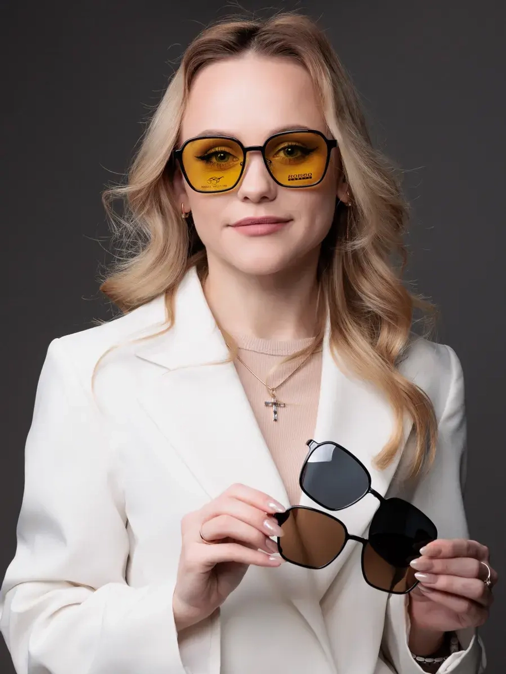 Оправа солнцезащитные очки с накладками защита зрения