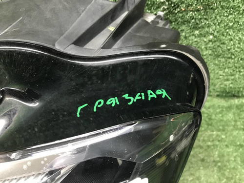 Фара левая VW Teramont (2017-2022) LED