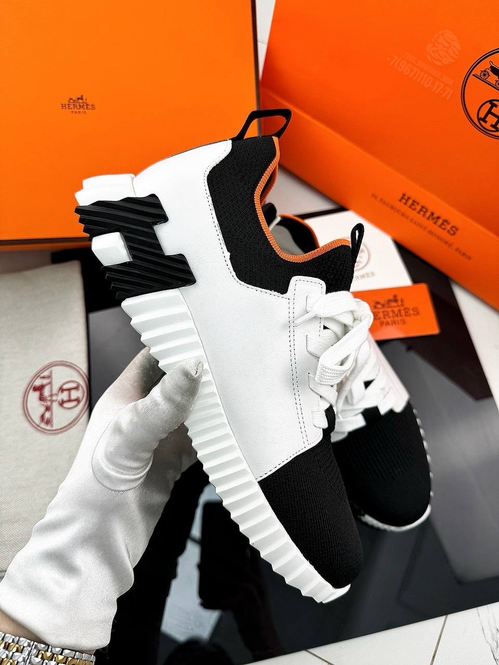 Кроссовки Hermes