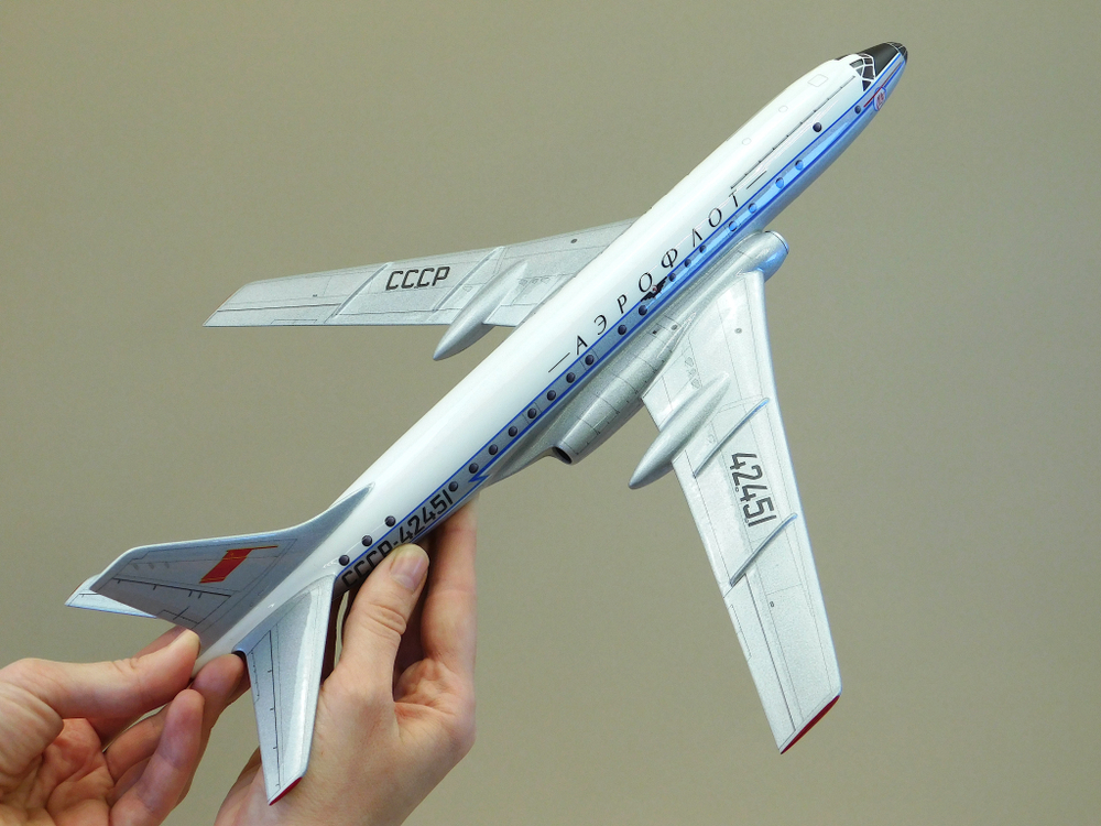Модель самолета Ту-104А (М1:100, Аэрофлот СССР-42451)