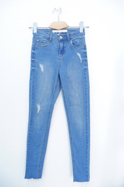 Джинсы узкие 42 размер