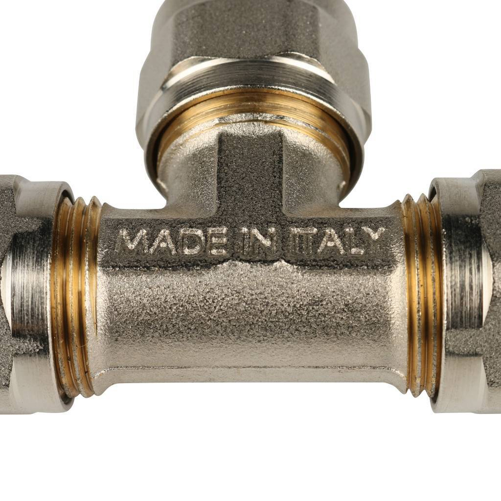 Тройник равнопроходный 16х16х16