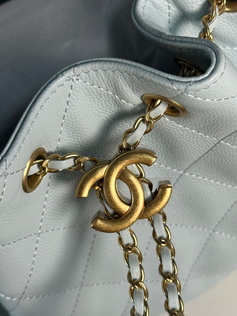Chanel 25 Small Handbag 30 cm