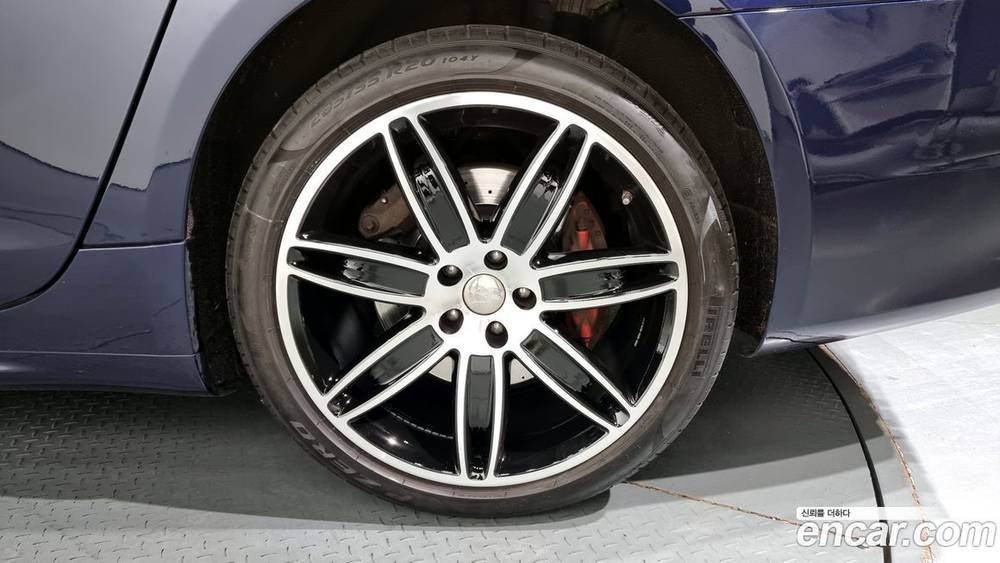 Maserati Quattroporte 3.0 Дизель GranLusso (12.2019)