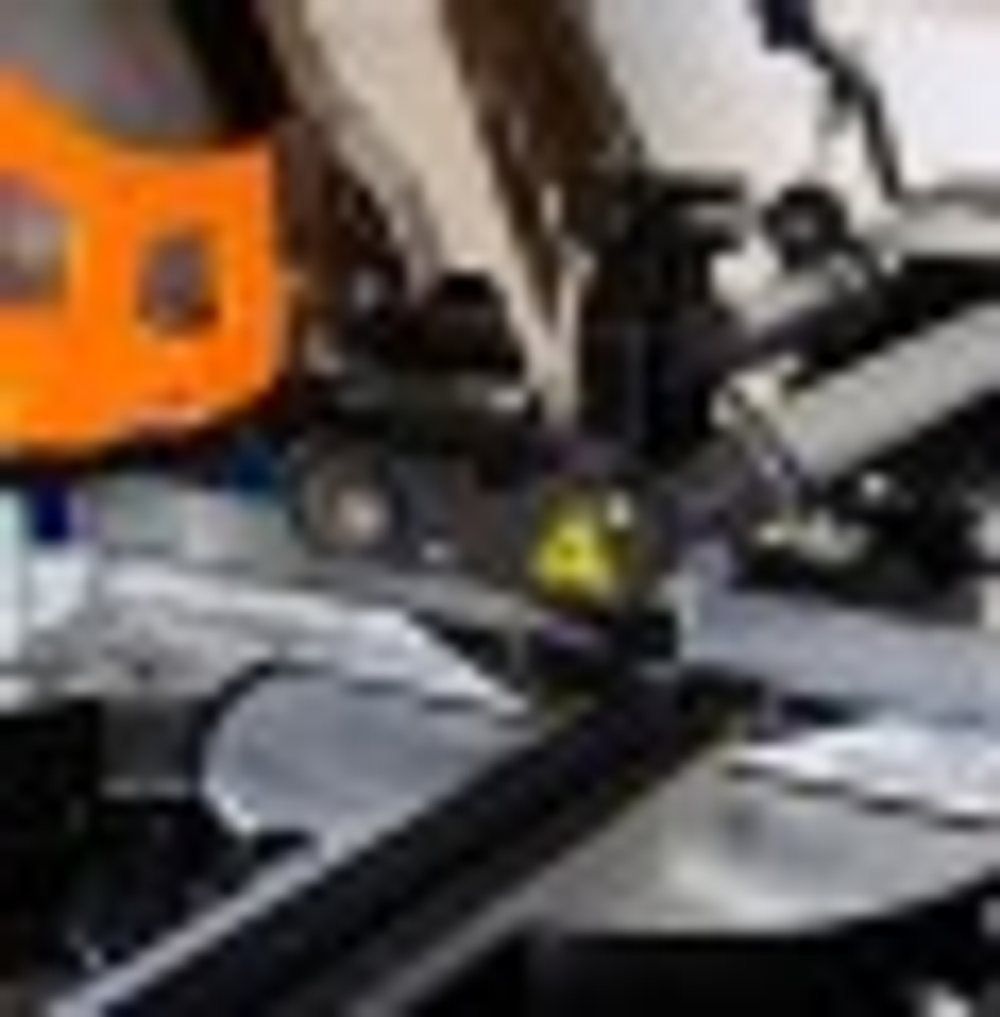 Пила торцовочная сетевая ВИХРЬ ПТ-255ПЛ 72/18/3