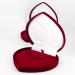 Бархатистый футляр сердечко большое для набора украшений