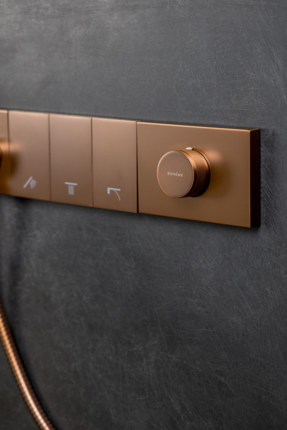 Встроенная душевая система ZODIAC, трехпозиционная BRUSHED BRONZE