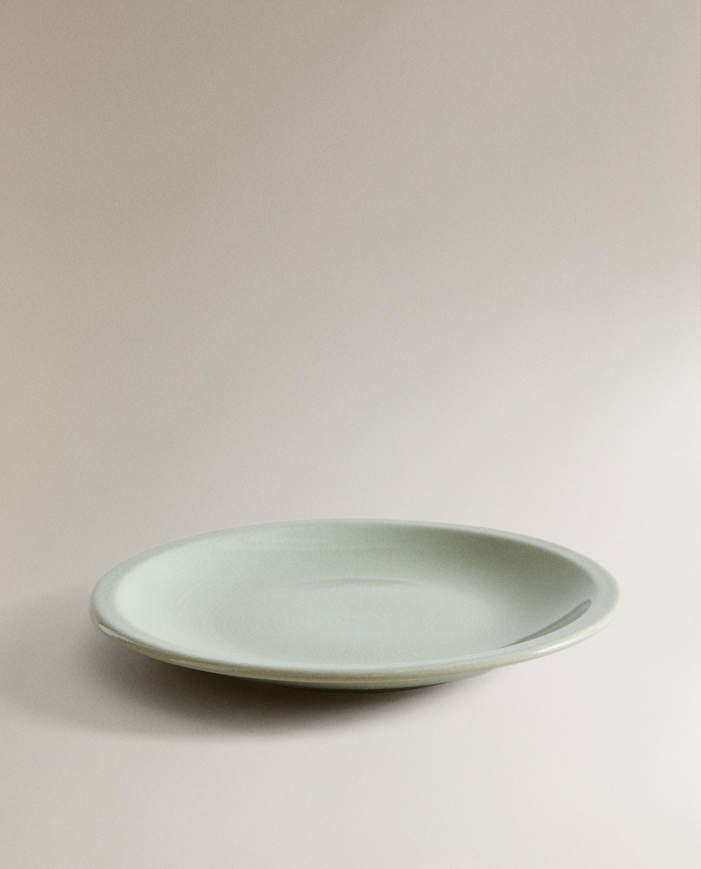 Zara Home тарелка обеденная из каменной керамики, цвет зелёный, 25 см