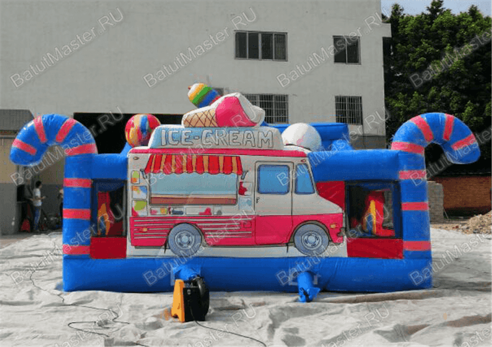 Коммерческий надувной батут "Мороженое" 6*6*3.5 м