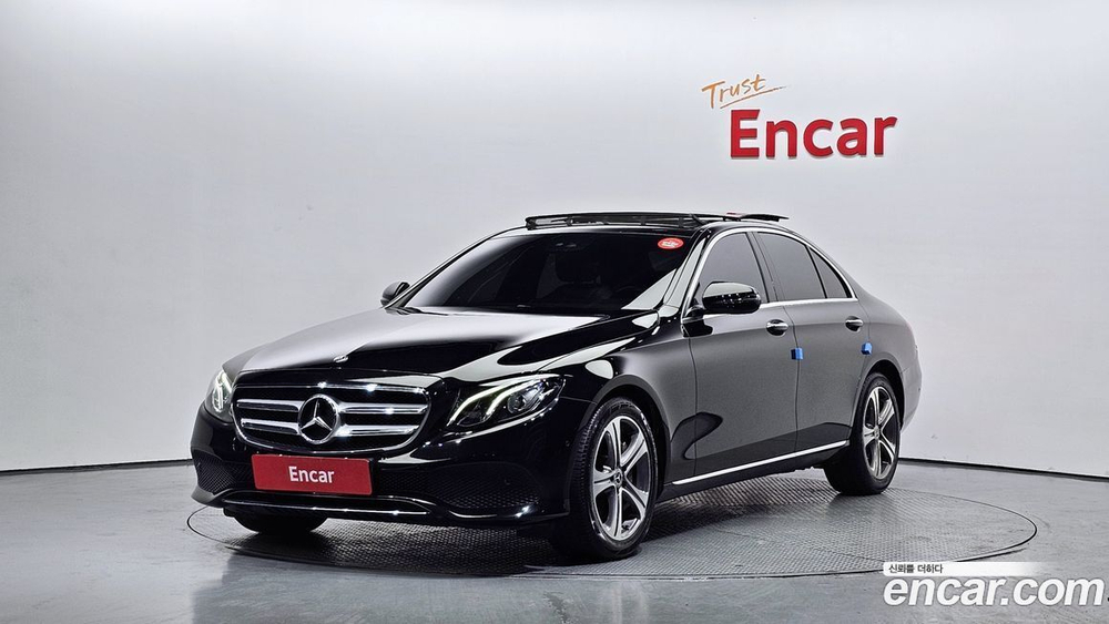 Mercedes-Benz E-Class W213 E300 Avangarde (09.2019)