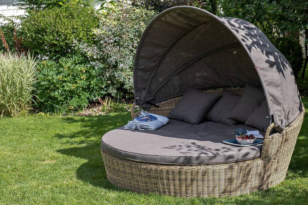 "Стильяно" плетеная кровать круглая, цвет соломенный