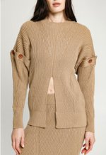 Джемпер FIGURA