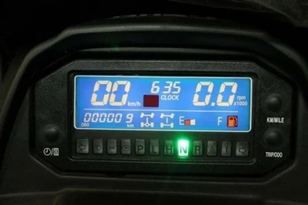 Квадроцикл BALTMOTORS Striker 700 EFI