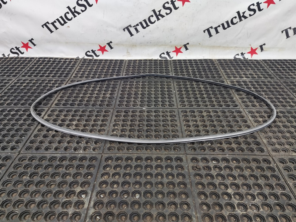 Уплотнитель люка 2023г