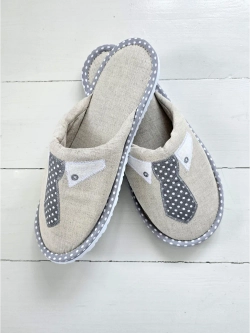 Тапочки льняные с вышивкой "Галстук"