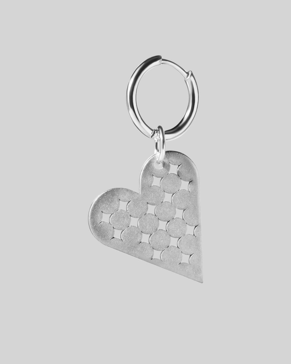 Моносерьга Pitted Heart